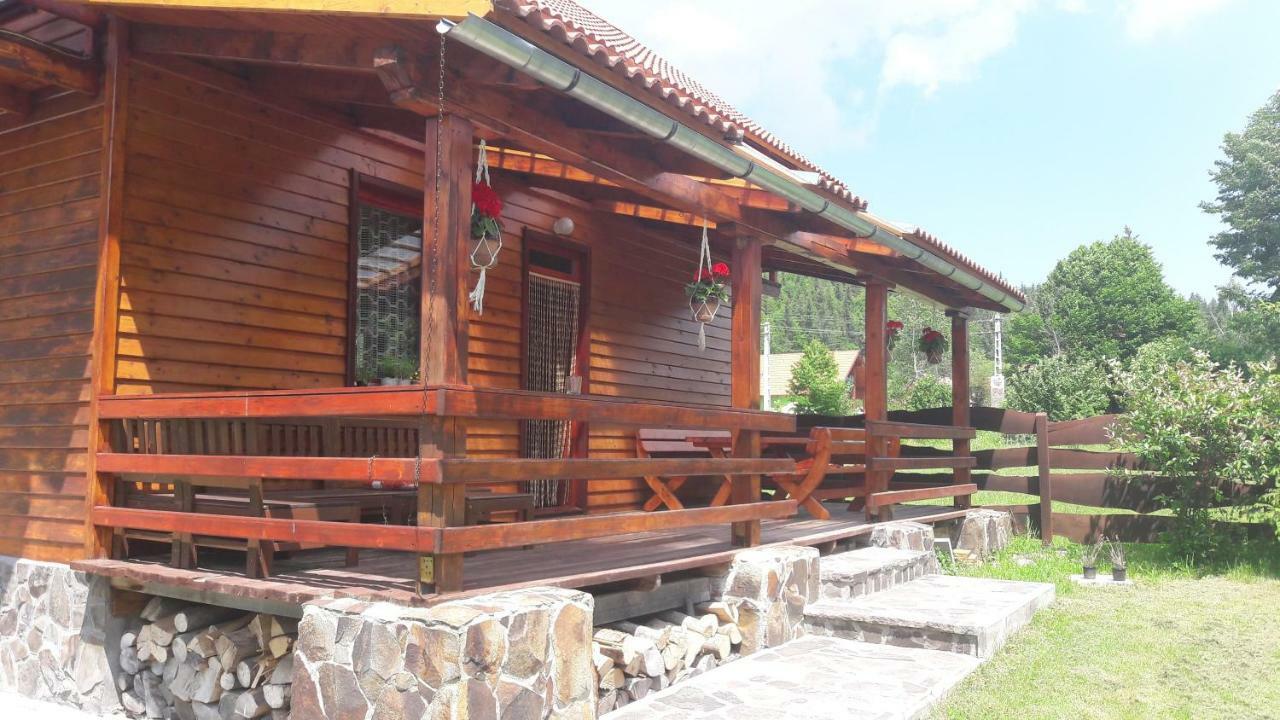 Hunor-Magor Vendeghaz Villa Izvoare  Luaran gambar