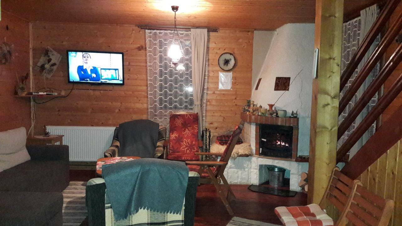 Hunor-Magor Vendeghaz Villa Izvoare  Luaran gambar