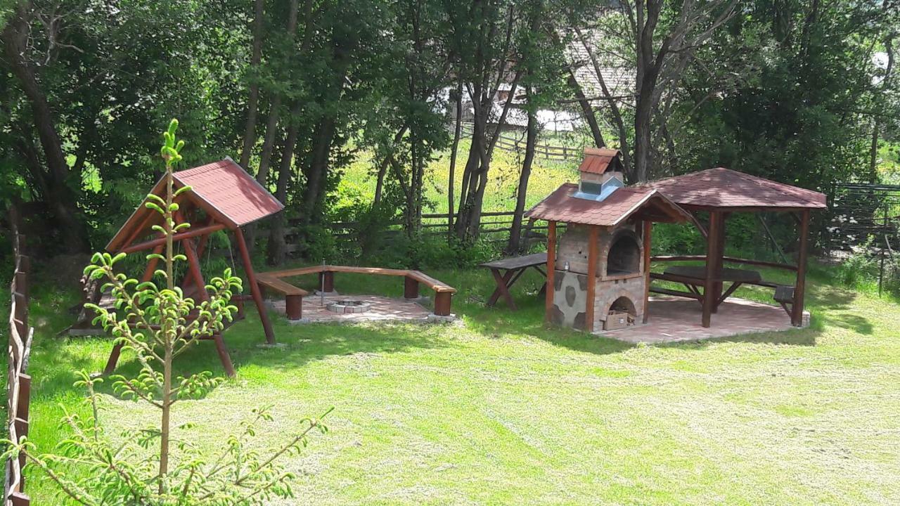 Hunor-Magor Vendeghaz Villa Izvoare  Luaran gambar